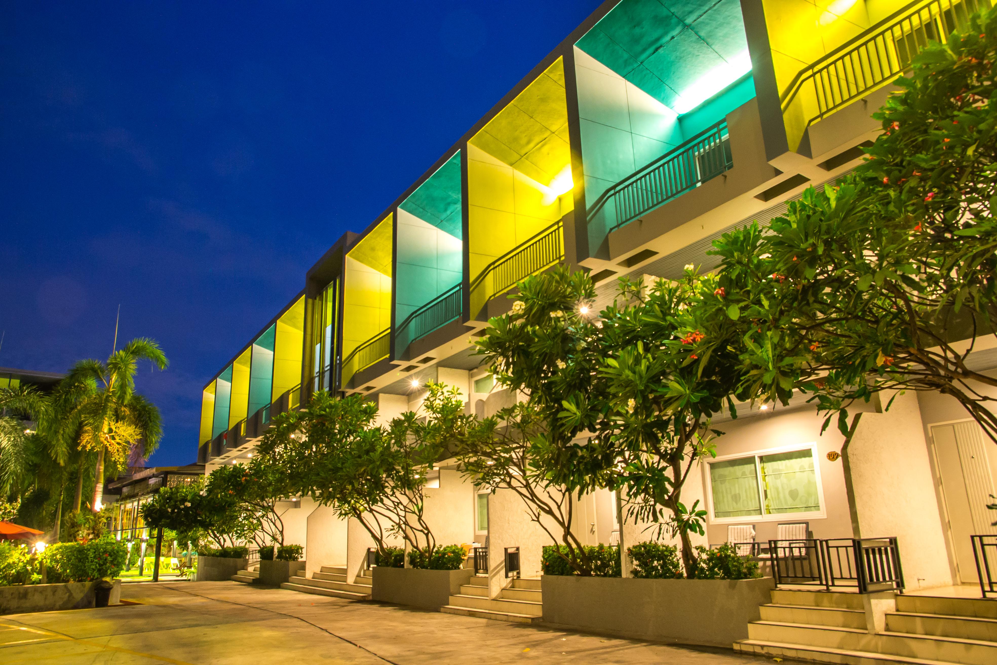 Lantana Pattaya - Sha Extra Plus Exteriör bild
